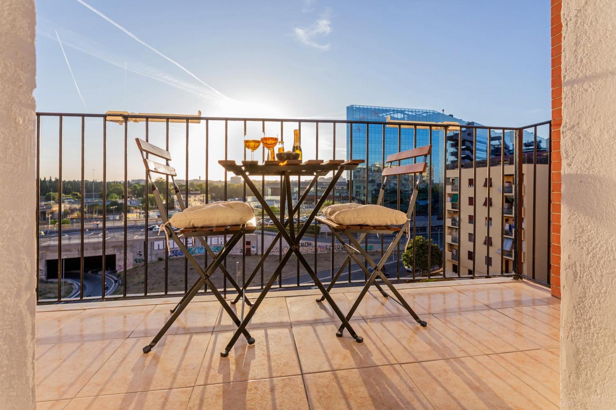 Stylish & Cozy - 5 Star Location- Balcony - City View Rom Exterior foto